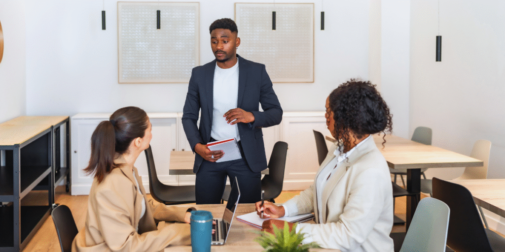 Empowerment na gestão: autonomia e engajamento no trabalho